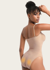 Seamless Backless Strapless Shapewear for Sculpted Curves Beige and Black - Nude - PromDressClub
